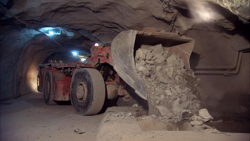 W020241121375643457832